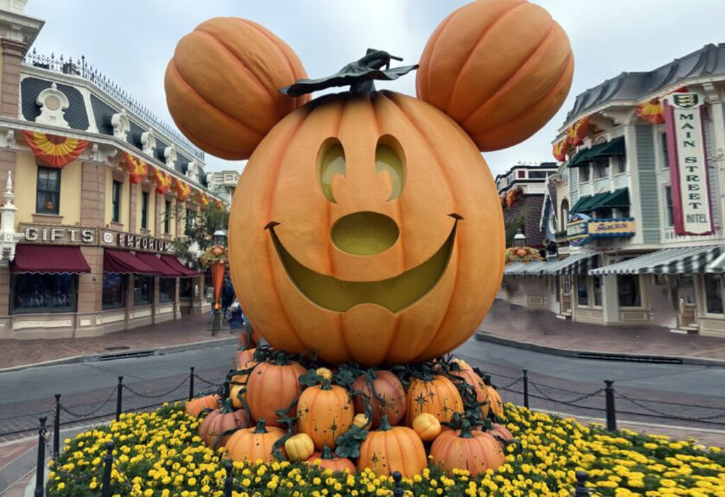 Mickey Pumpkin on Main Street Disneyland