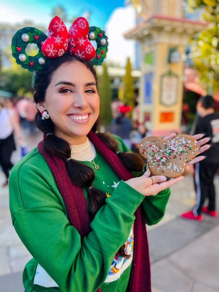 Festival of Holidays Sip and Savor Mickey Mouse-shaped Gingerbread Cookie